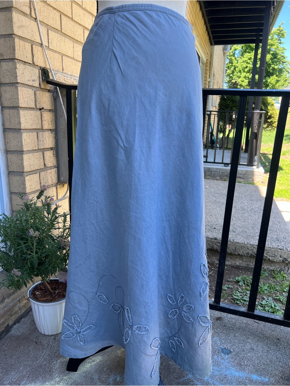 J. Jill Sky Blue Linen-Blend Embroidered Maxi Skirt - Picture 13 of 16